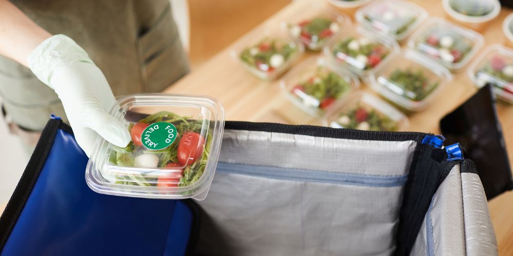 Social Aspects of Plastic Food Containers